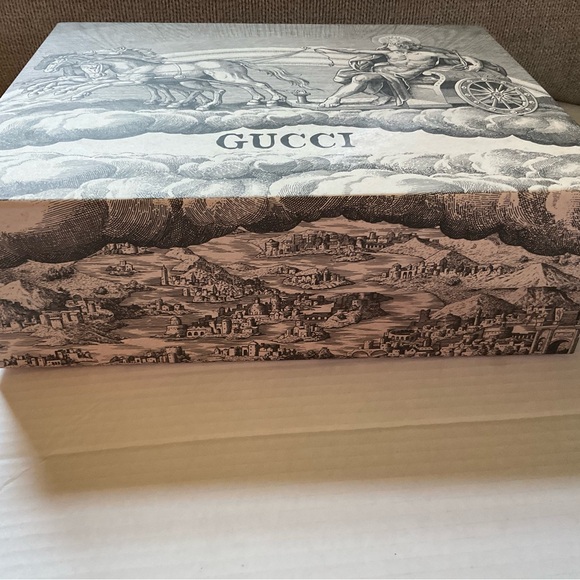 Gucci: RARE Authentic Greek Chariot Storage Gift Boxes - Picture 12 of 14